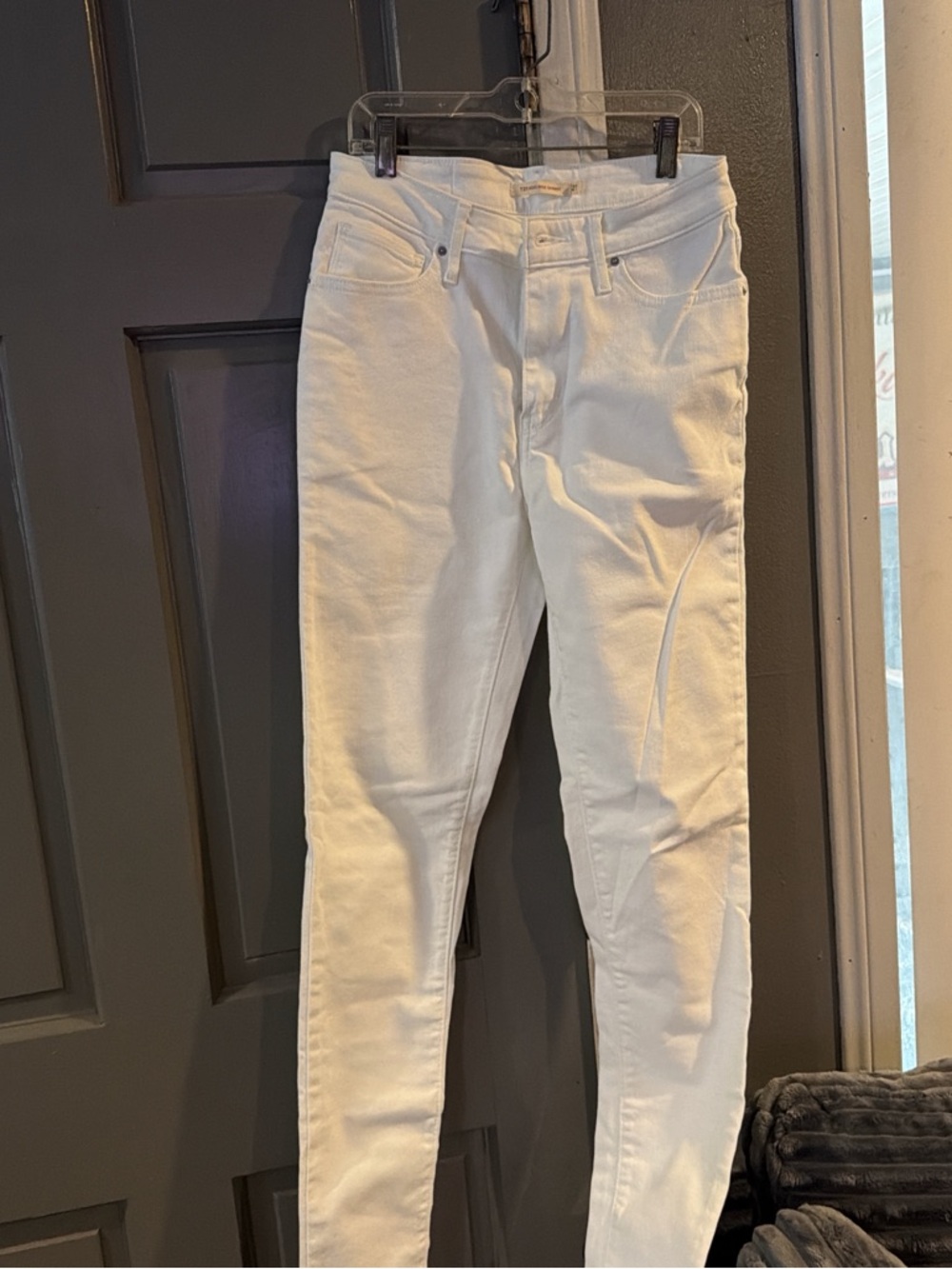 Levi's White Women's Skinny Jeans